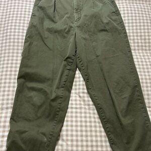 Banana Republic Pleated Green Chinos